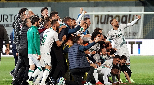 GZT Giresunspor 44 yıl sonra Süper Lig'e yükseldi