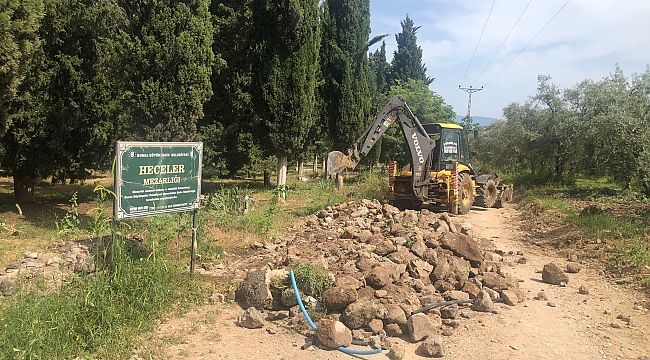 Mezarlıklarda yoğun çalışma