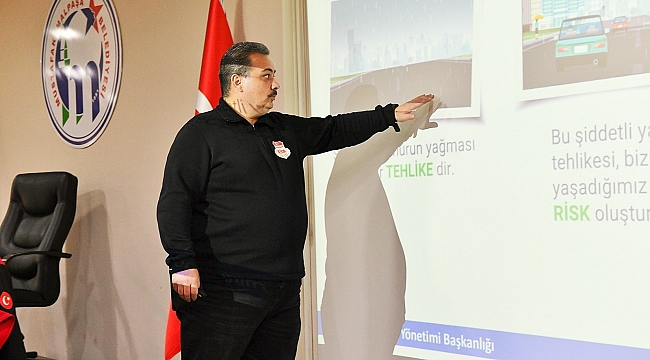 Mustafakemalpaşa'da afet eğitimi