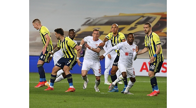 Sivasspor 3 hafta sonra kalesinde gol gördü