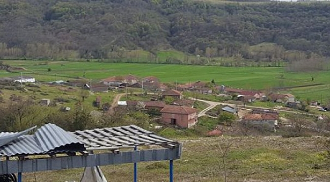 Tartıştığı çifti tüfekle öldürdü