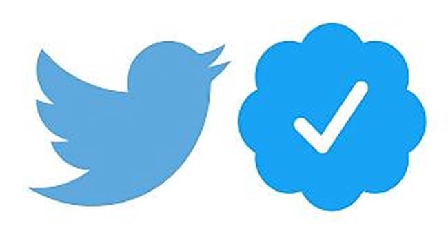 Twiter mavi tik başvuruları yoğun talep nedeniyle askıya aldı
