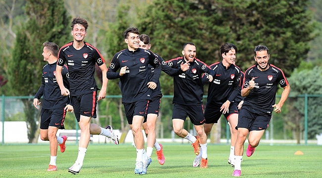 Ümit Milli Futbol Takım hazırlıklarını sürdürüyor
