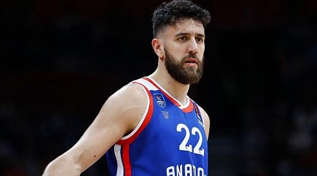 Vasilije Micic, THY Euroleague’de normal sezonun MVP’si seçildi