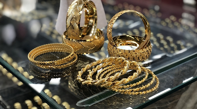 Altın fiyatları uçunca imitasyon bileziklere talep arttı