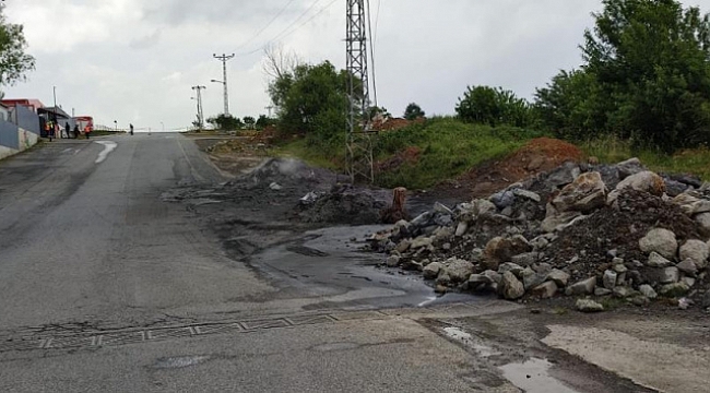 Başakşehir'de kimyasal atık paniği! Çevreye zehirli gaz yayıldı