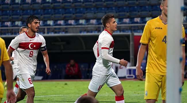 Bursaspor’dan Batuhan Kör’e tebrik mesajı