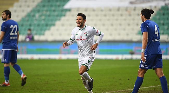 Cüneyt Köz, iki yıl daha Bursaspor'da