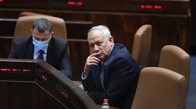 İsrail'de 12 yıllık Netanyahu dönemi sona erdi