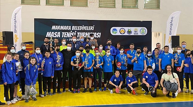 Masa tenisinde İnegöllü sporcular şov yaptı