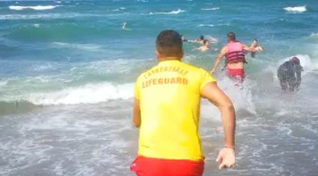 Boğulmaktan son anda kurtarıldılar