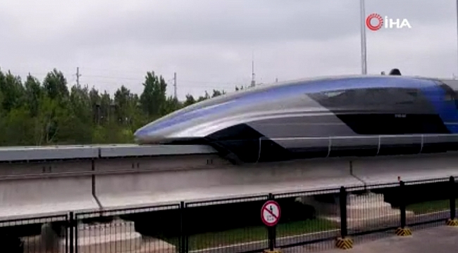 Çin, saatte 600 kilometre hıza çıkabilen maglev trenini tanıttı