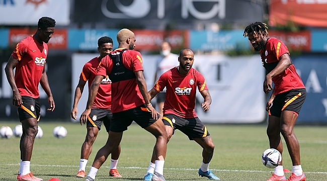 Galatasaray'da PSV maçı hazırlıkları devam etti