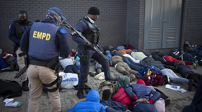 Güney Afrika’daki protestolarda can kaybı 32’ye yükseldi, 800 kişi gözaltında