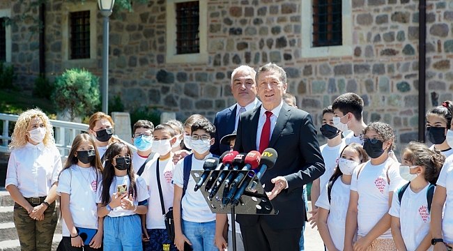 Milli Eğitim Bakanı Selçuk: "6 Eylül'de okulların açılması noktasında çok kararlıyız"