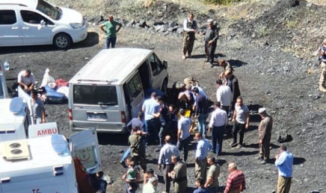 Asker ziyaretinden dönen aile kaza yaptı: 1 ölü, 4 yaralı