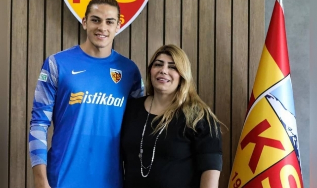 Berna Gözbaşı: "Yolun açık olsun Doğan. Türkiye'mizin aydınlık, başarılı yüzü ol"