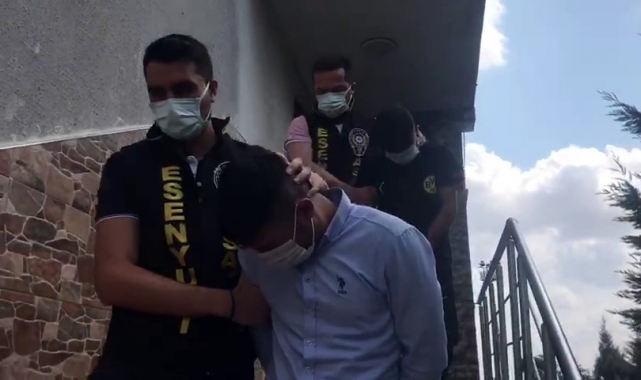 Bir haftada 9 ev soyup 2 araç çalan hırsızlar, polis tarafından yakalandı