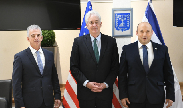 İsrail Başbakanı Bennett, CIA Başkanı William Burns’le İran dosyasını görüştü