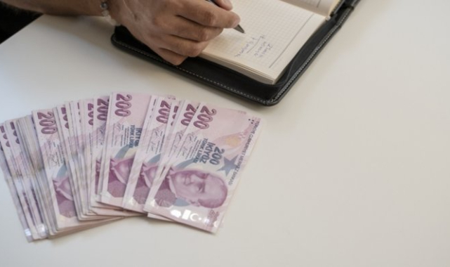 Kamu işçilerinin zammı belli oldu!