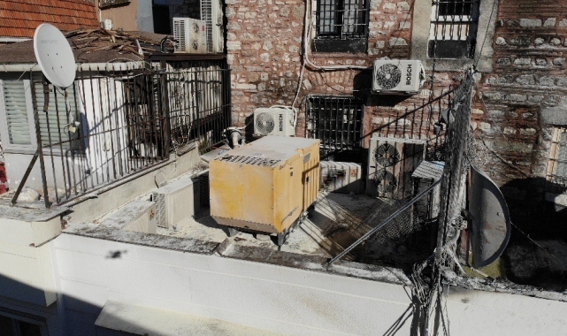 Kapalı Çarşı girişinde yangın paniği