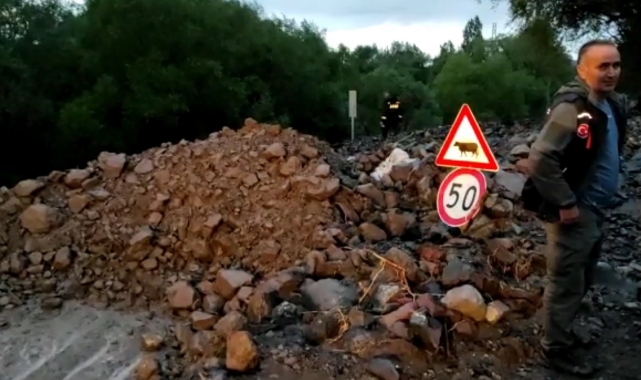 Kars'ta sağanak sele yol açtı