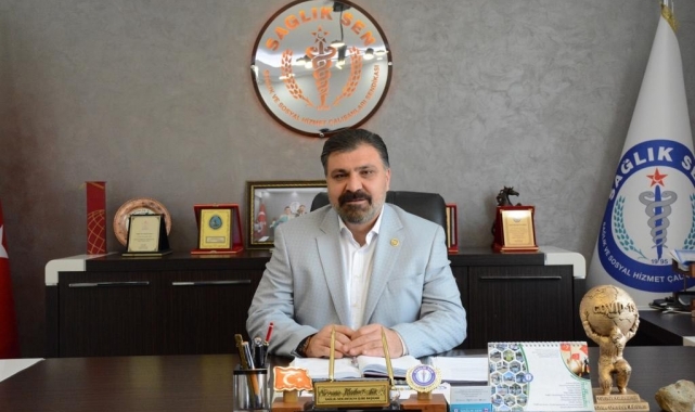 Sağlıkçılardan izin yasağına tepki