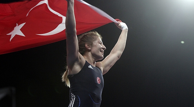 Yasemin Adar bronz madalya kazandı