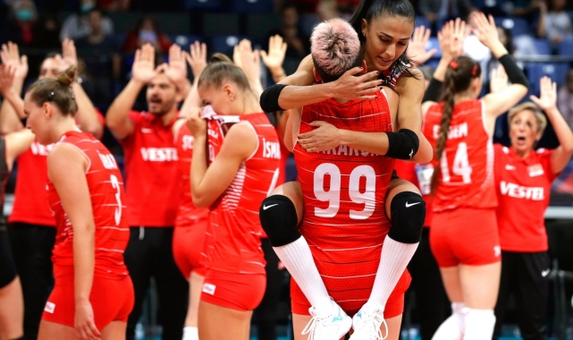 A Milli Kadın Voleybol Takımı, Avrupa üçüncüsü oldu