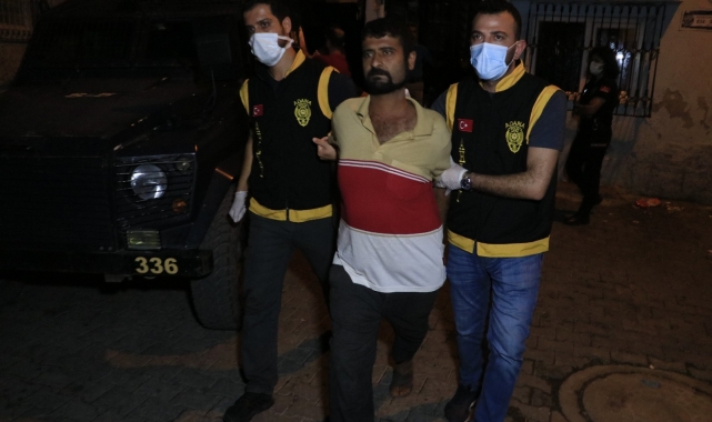 Adana'da şafak vakti narkotik operasyonu