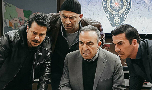 Arka sokaklarda 'Rıza Baba' karakterinin verdiği aşı mesajı sosyal medyada Trend Topic oldu