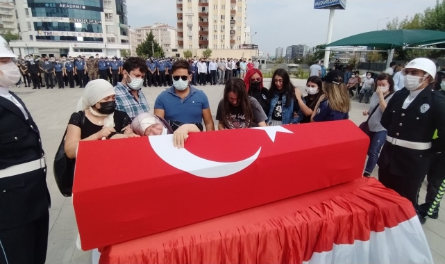 Bursa Emniyet Müdürlüğünde hüzünlü veda