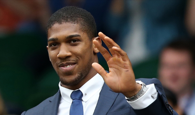 Büyük Britanyalı boksör Joshua unvanlarını kaybetti
