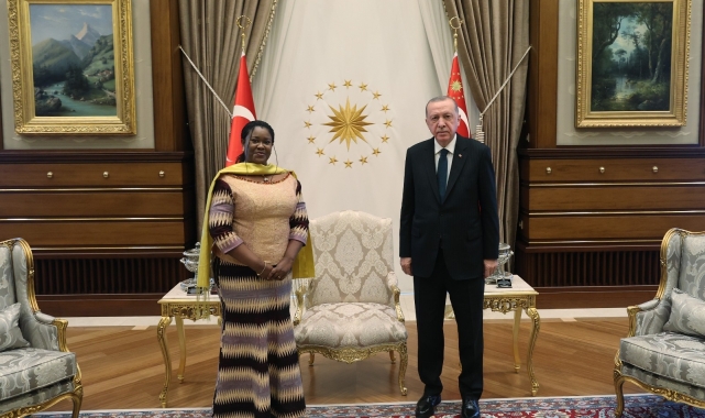 Cumhurbaşkanı Erdoğan, Gana'nın Ankara Büyükelçisi Ashietey-Odunton'u kabul etti