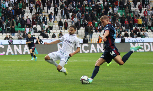 Trabzonspor Konya'da takıldı
