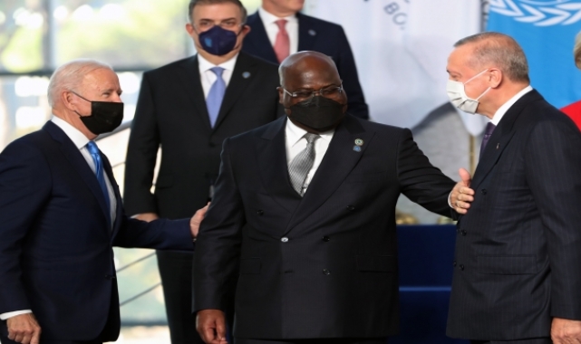Cumhurbaşkanı Erdoğan G20 Liderler Zirvesi'nde aile fotoğrafı çekimine katıldı