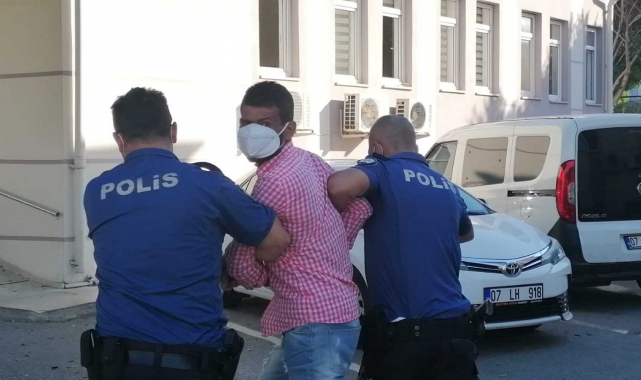 Hırsızlık şüphelisi 30 dakikada yakalandı hırsını gazeteciden çıkarmaya kalktı