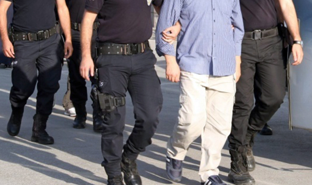 İzmir'de PKK/KCK terör örgütü operasyonu: 17 gözaltı