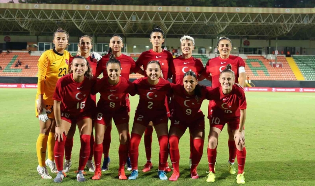 Kadın Milli Futbol Takımı Dünya Kupası yolunda
