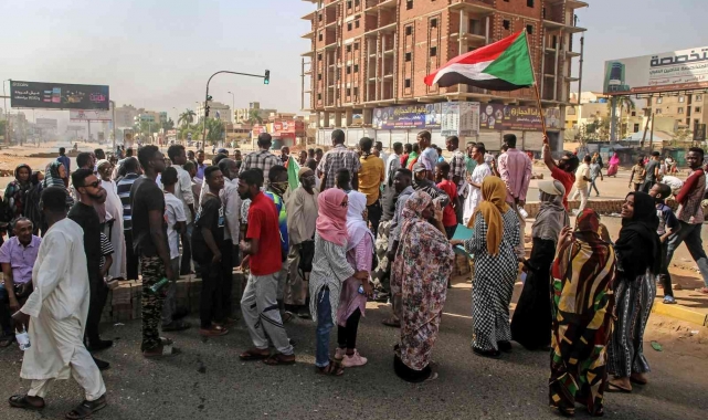 Sudan'daki darbe karşıtı protestolarda 2 kişi hayatını kaybetti