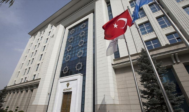 AK Parti yeni Grup Başkanı'nı seçecek