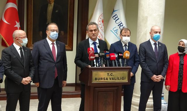 Bakan Özer'den Bursa'ya 23 yeni okul, 1 tane özel eğitim meslek kampüsünün yapım müjdesi