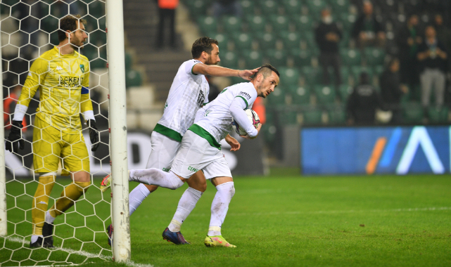 Bursaspor ile Galatasaray hazırlık maçında karşılaşacak