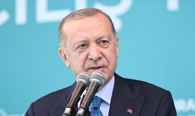 Cumhurbaşkanı Erdoğan: Gençlerimizin hayalleri ve düşünceleri bizim için hayati önemdedir