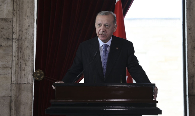 Cumhurbaşkanı Erdoğan: Ülkemizin bütünlüğüne, necip milletimizin birliğine kast edilmesine asla izin vermeyeceğiz