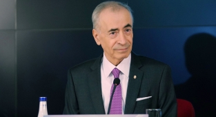 Eski Galatasaray Başkanı Mustafa Cengiz vefat etti; Mustafa Cengiz kimdir?