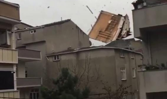 İstanbul'da lodos bilançosu: 2 ölü, 9 yaralı