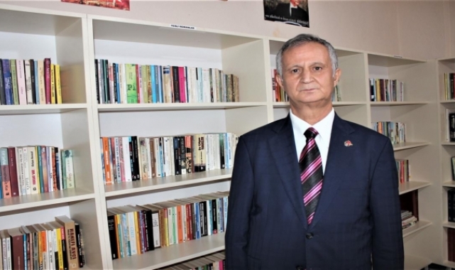 İzmirli gazeteci oğlunun adını yaşatmak için 13'üncü kütüphaneyi kurdu