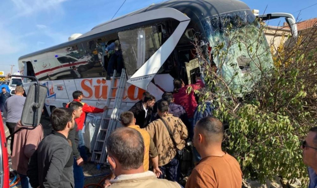 Otobüs kazasında AK Partili meclis üyesi hayatını kaybetti