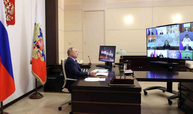 Putin'den aşı uyarısı